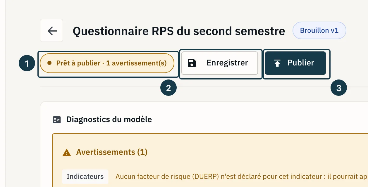 Écran d'un modèle de campagne&nbsp;: le bandeau d'état et les boutons d'enregistrement